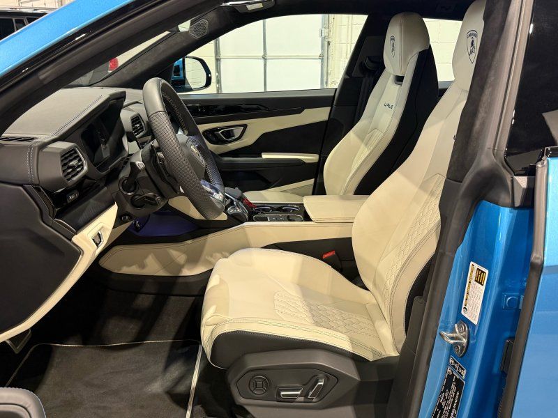 2023 Lamborghini Urus S, photo 11