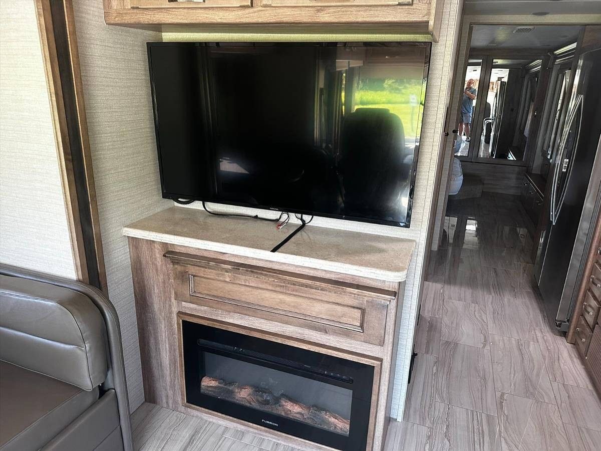 2019 Jayco Embark 74