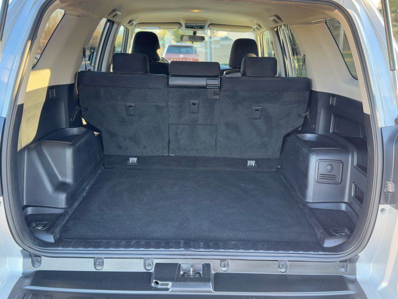 2010 Toyota 4Runner SR5 - Photo 14