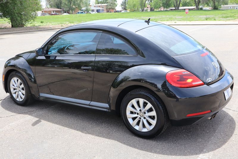 2014 Volkswagen Beetle 1.8T Entry PZEV | Victory Motors of