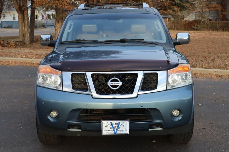 2011 Nissan Armada Photos