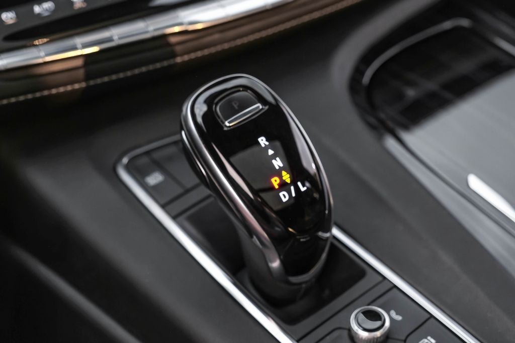 2021 Cadillac Escalade Sport photo 28