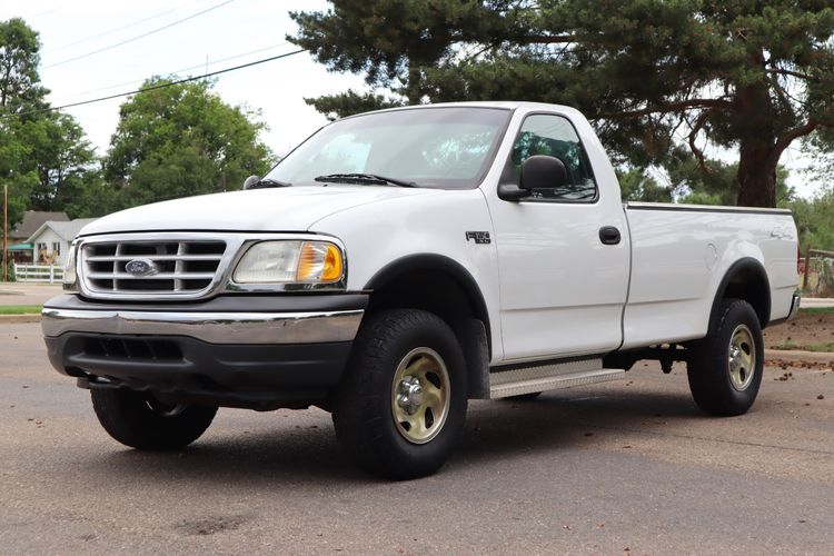 2001 Ford F-150 XL | Victory Motors of Colorado