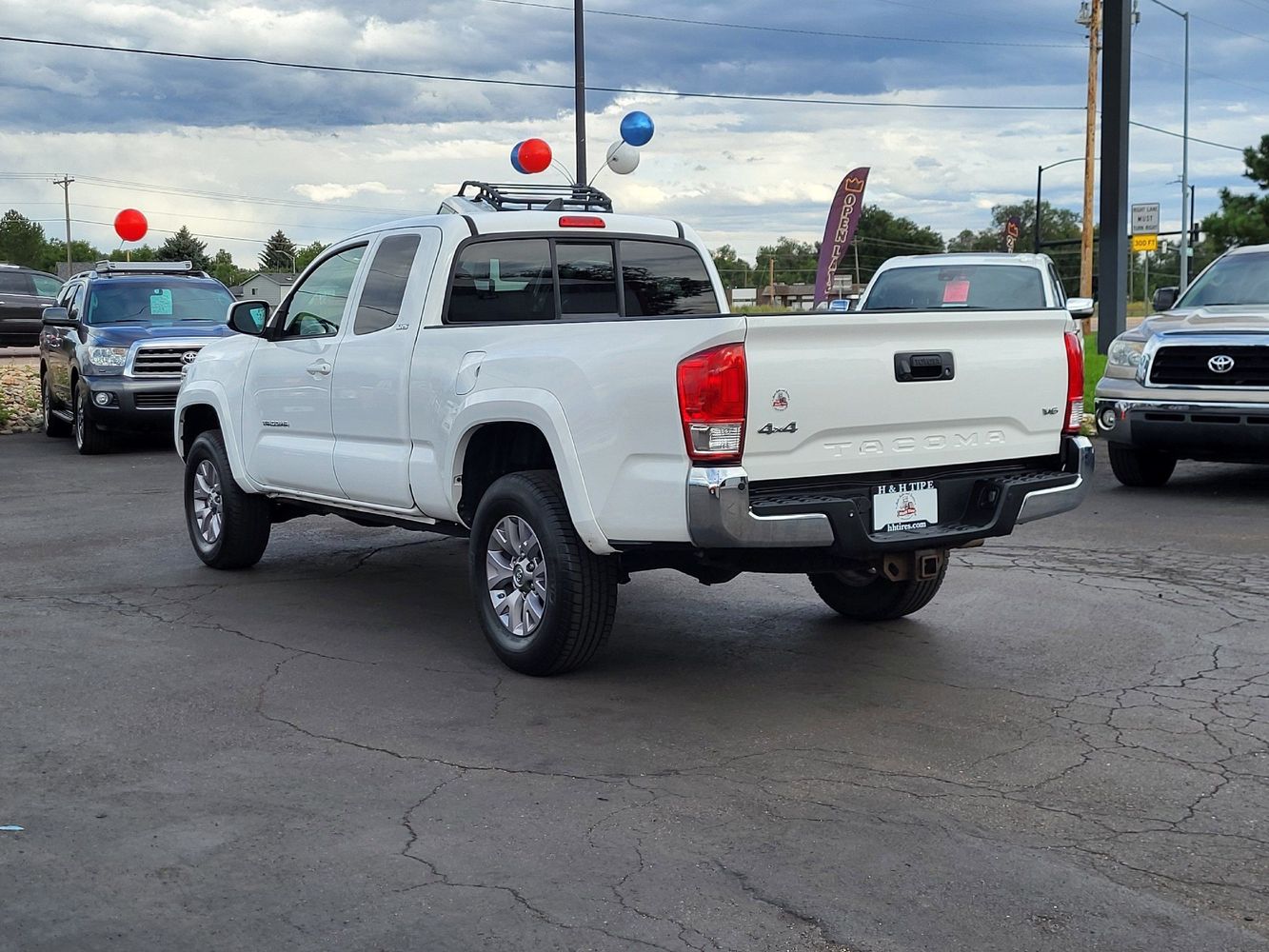 2016 Toyota Tacoma SR5 V6 photo 3