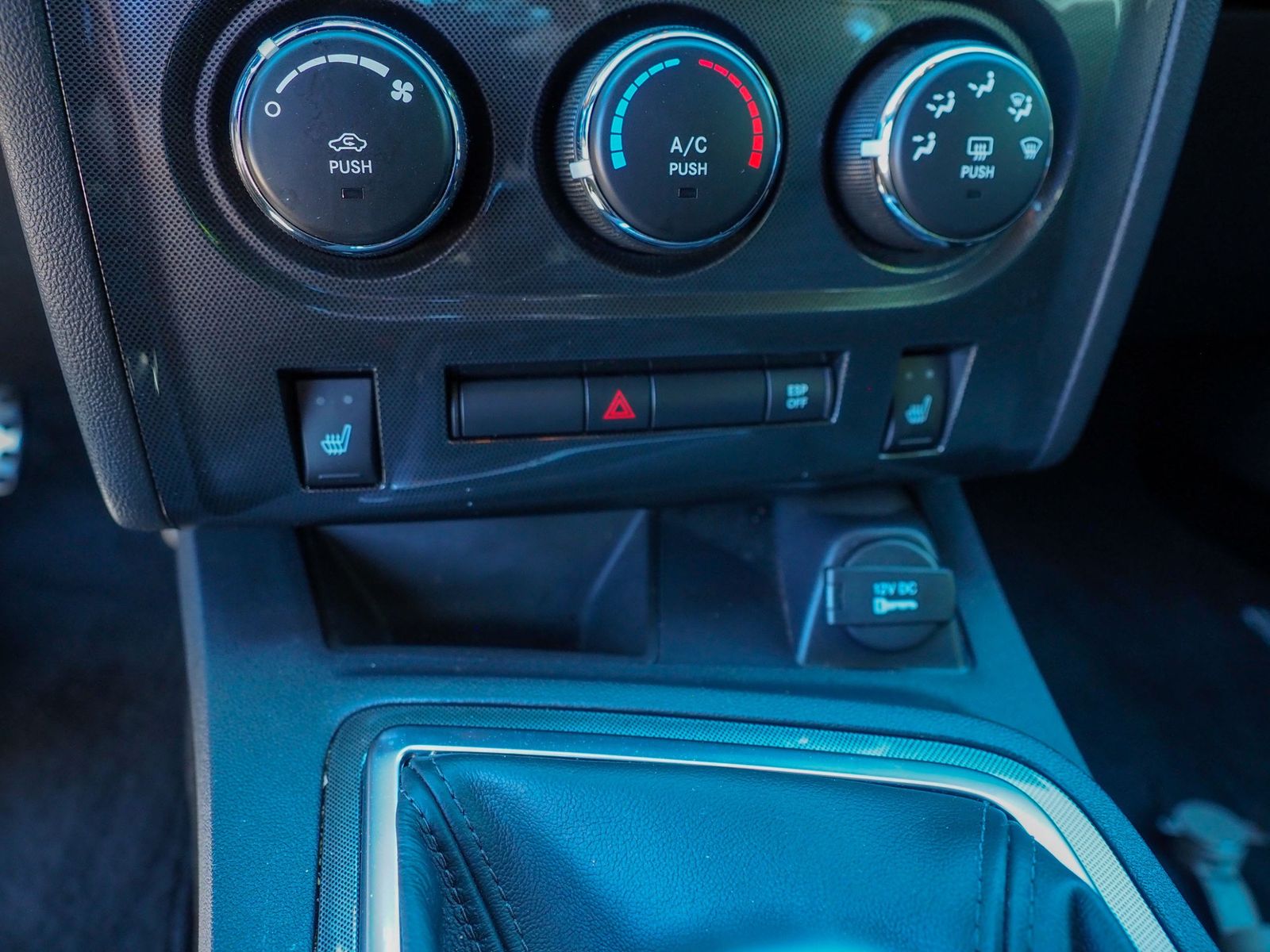 2010 Dodge Challenger 42