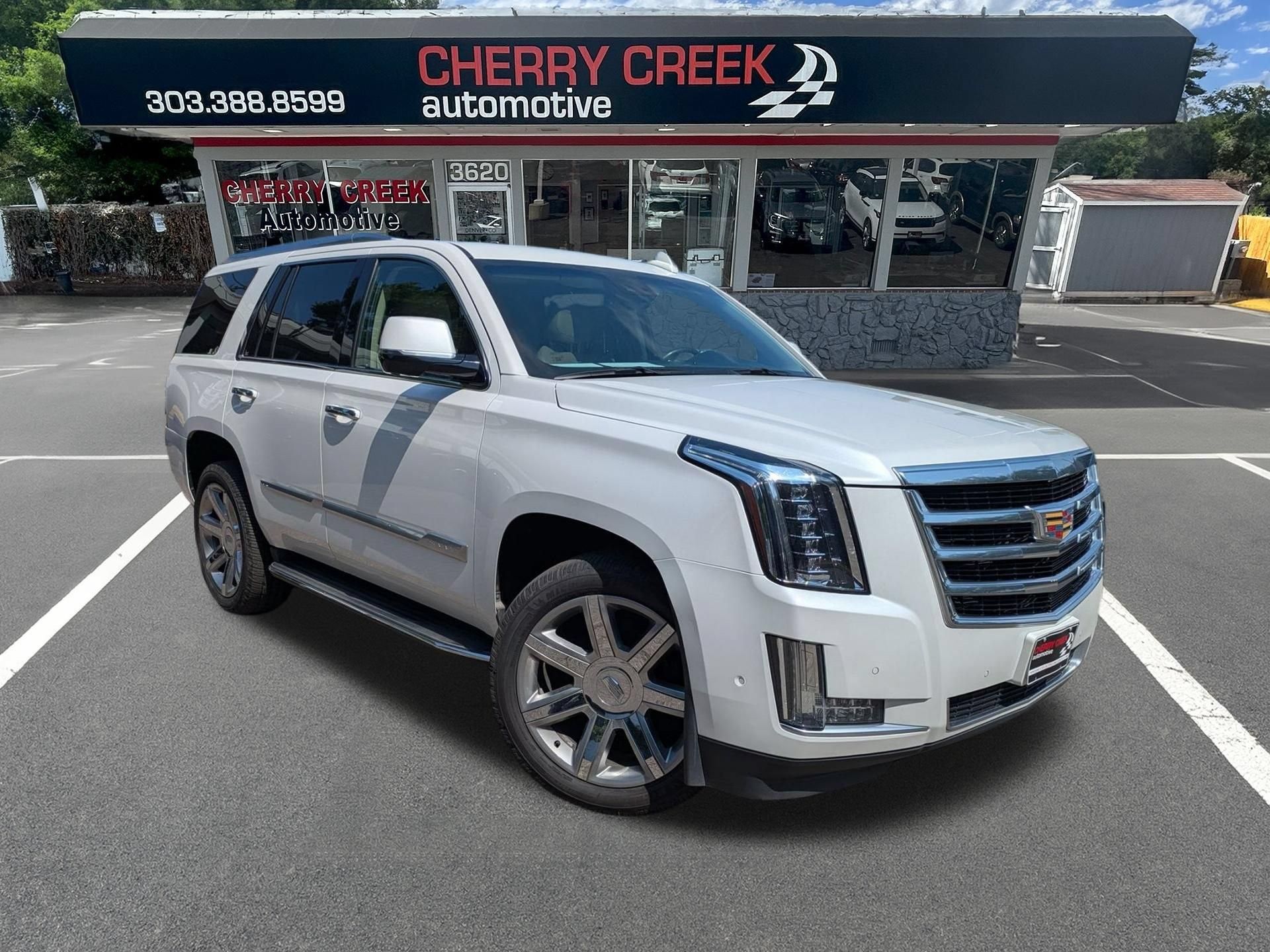 2020 Cadillac Escalade AWD Luxury's photo