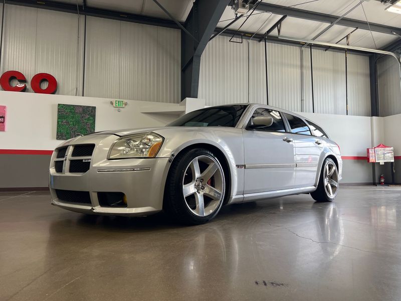 2006 Dodge Magnum SRT-8 | Red's Auto and Truck