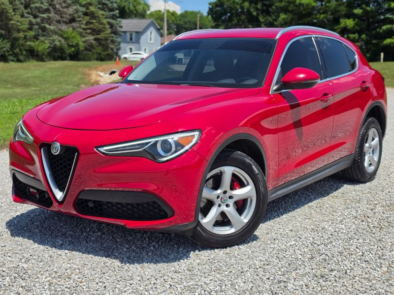 Red 2018 Alfa Romeo Stelvio SUV / Crossover All-Wheel Drive 8-Speed Automatic