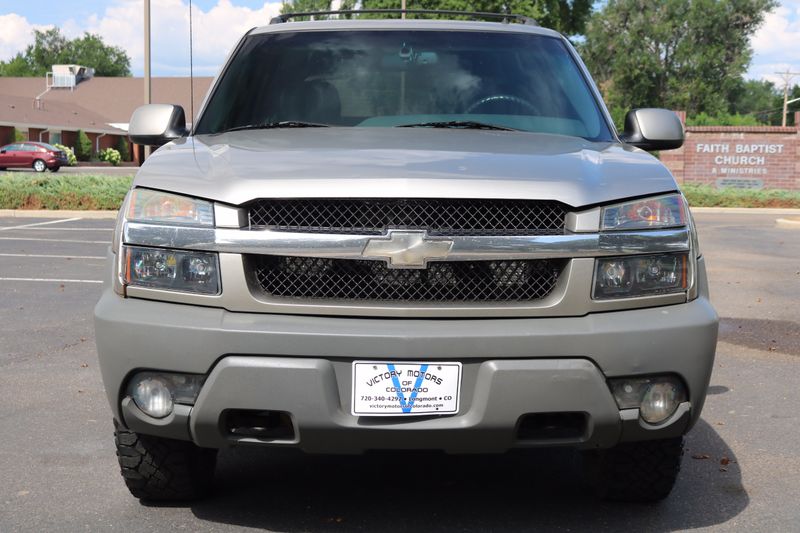 AvalancheFormulaE1:43André Lotterer2023 2002 Chevrolet Avalanche LT | Victory Motors of Colorado