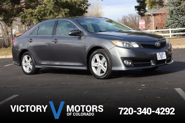 2014 Toyota Camry SE