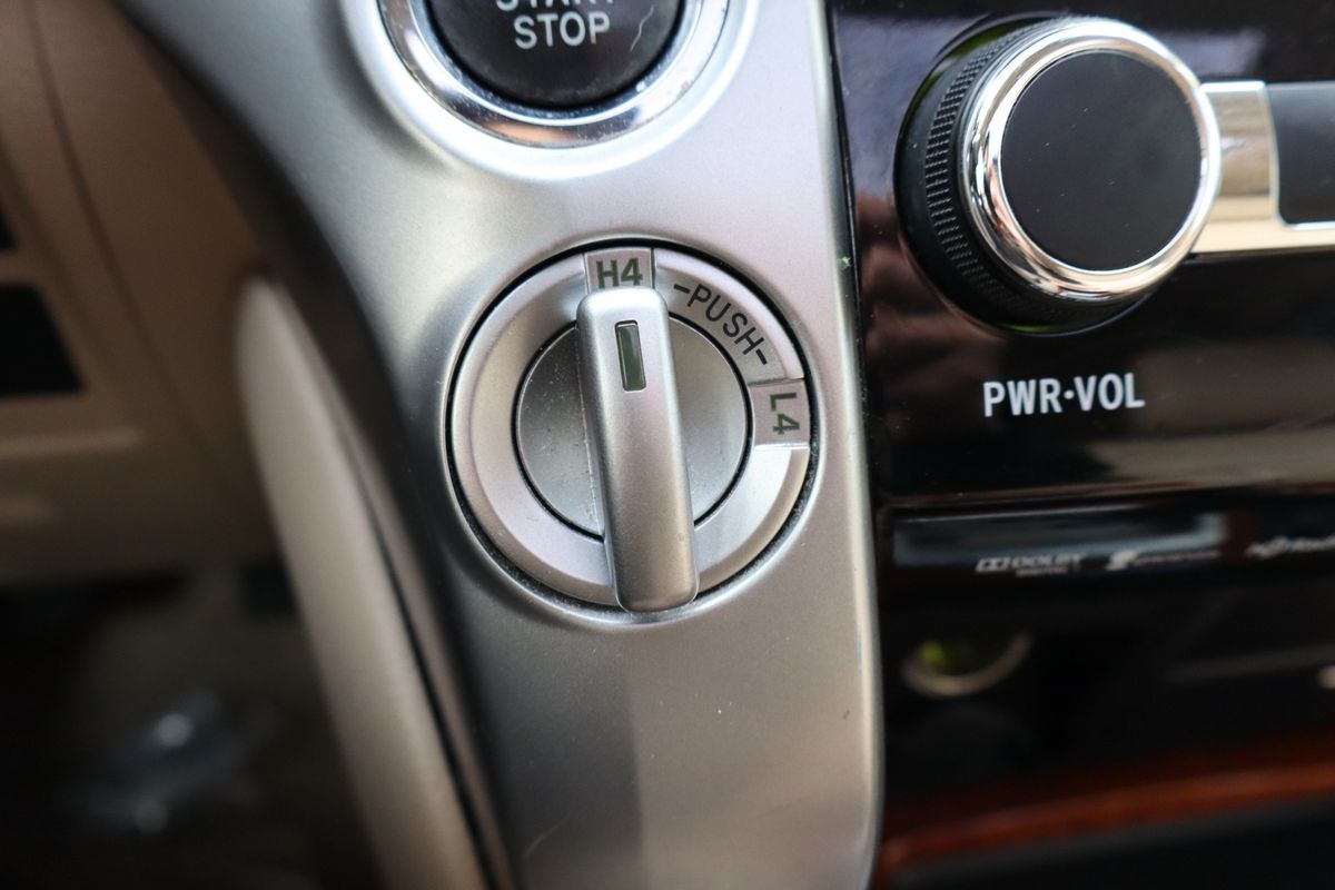 2013 Toyota Land Cruiser 