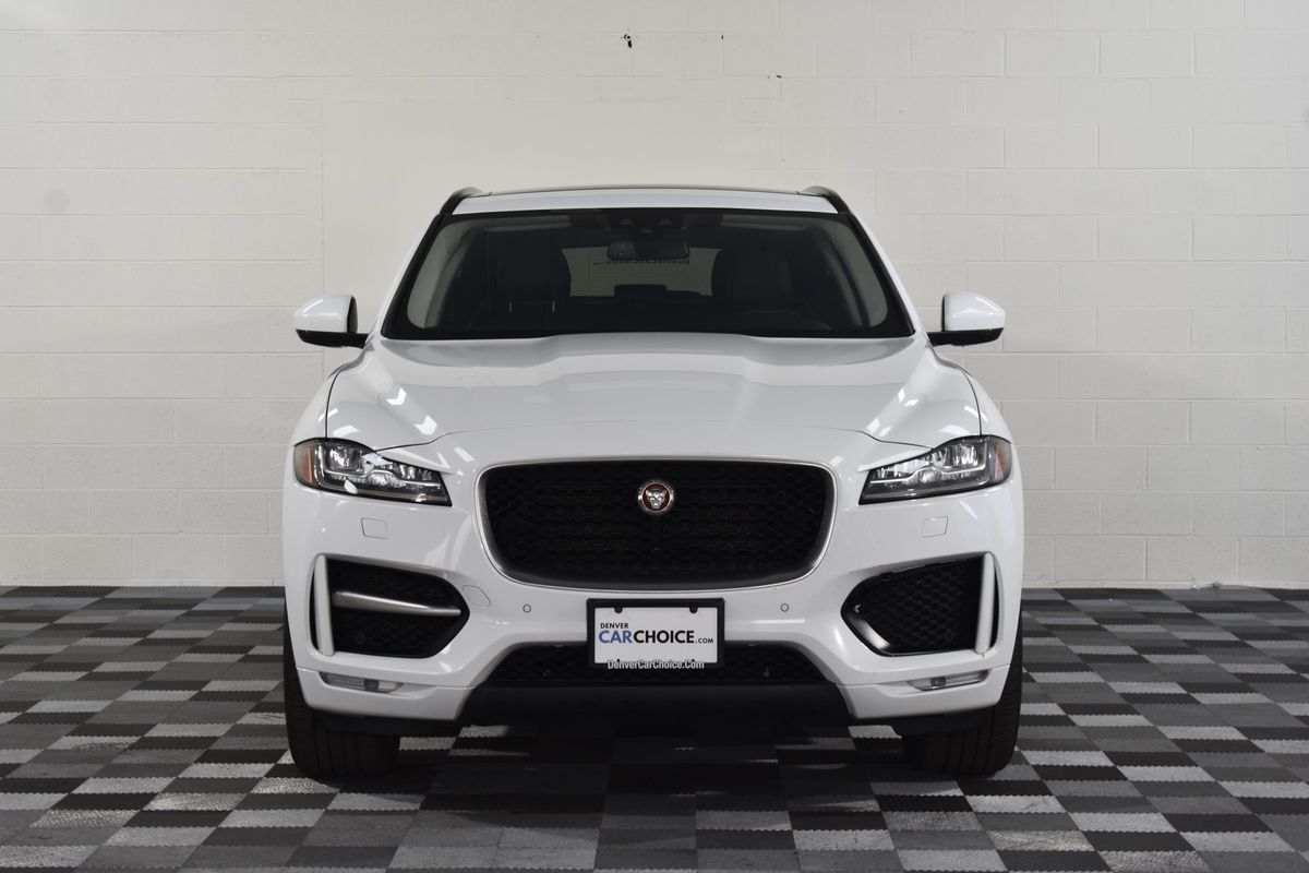 2018 Jaguar F-PACE 30t R-Sport