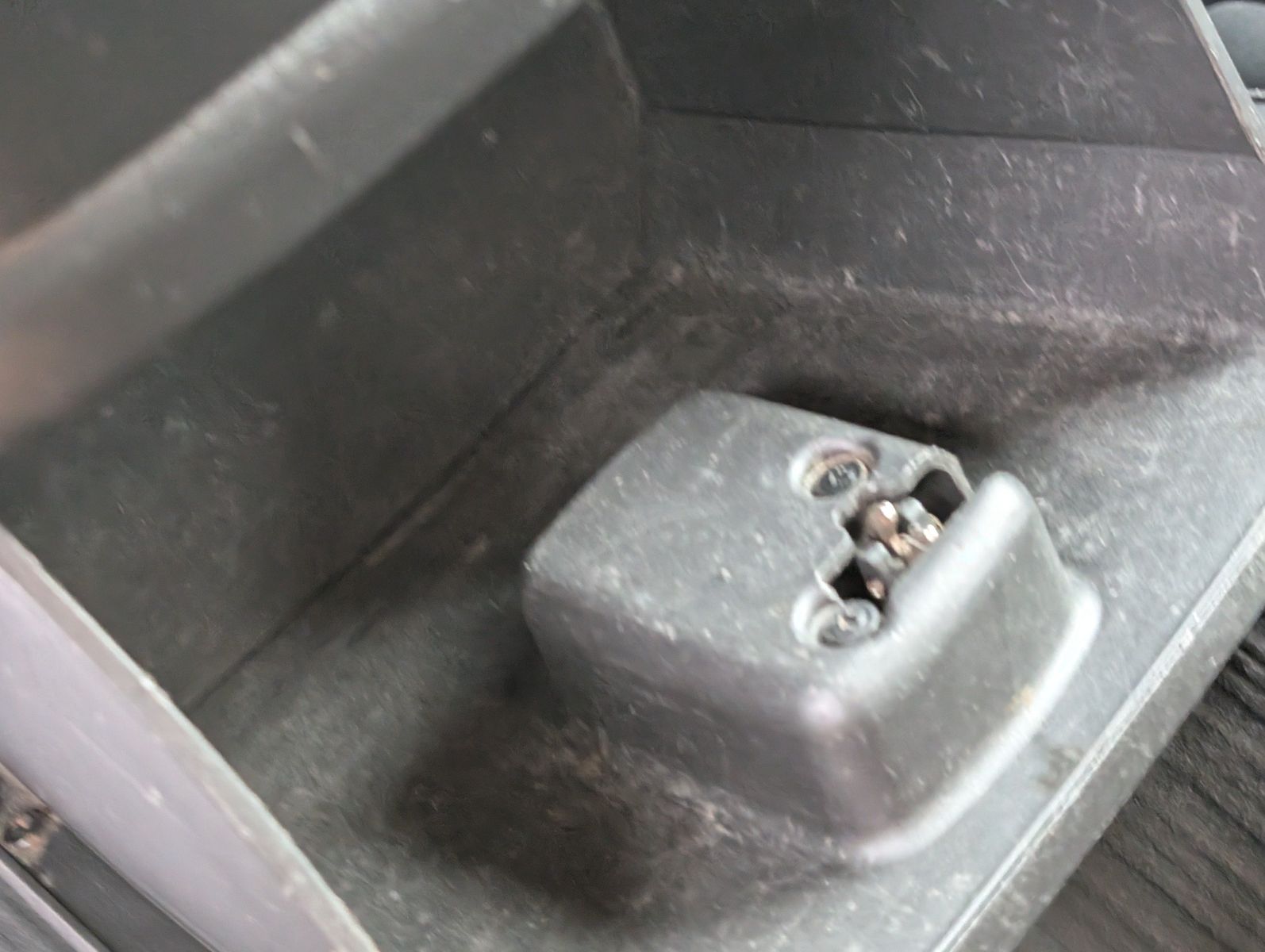 2018 GMC Savana Cargo 25