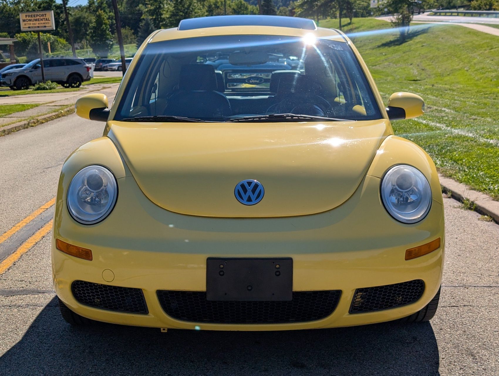 2008 Volkswagen New Beetle 17