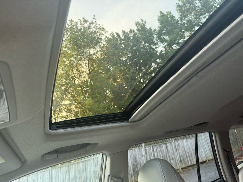 2012 Toyota Highlander Base Hybrid photo 22