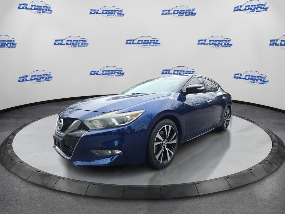 2018 Nissan Maxima SV's photo