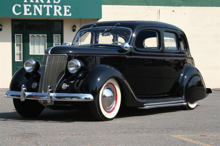 1936 Ford 4 Door 