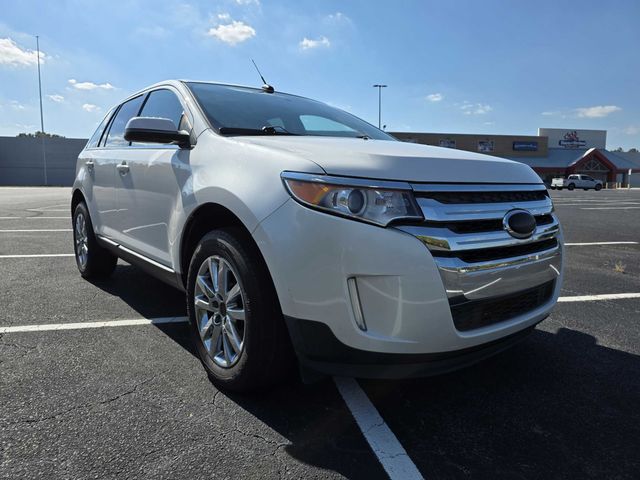 White 2013 Ford Edge SUV / Crossover Front-Wheel Drive 6-Speed Automatic