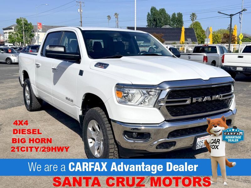 2020 RAM 1500 Big Horn/Lone Star 4x4 Crew Cab 5'7's photo