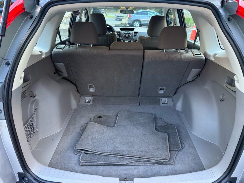 2014 Honda CR-V LX photo 15
