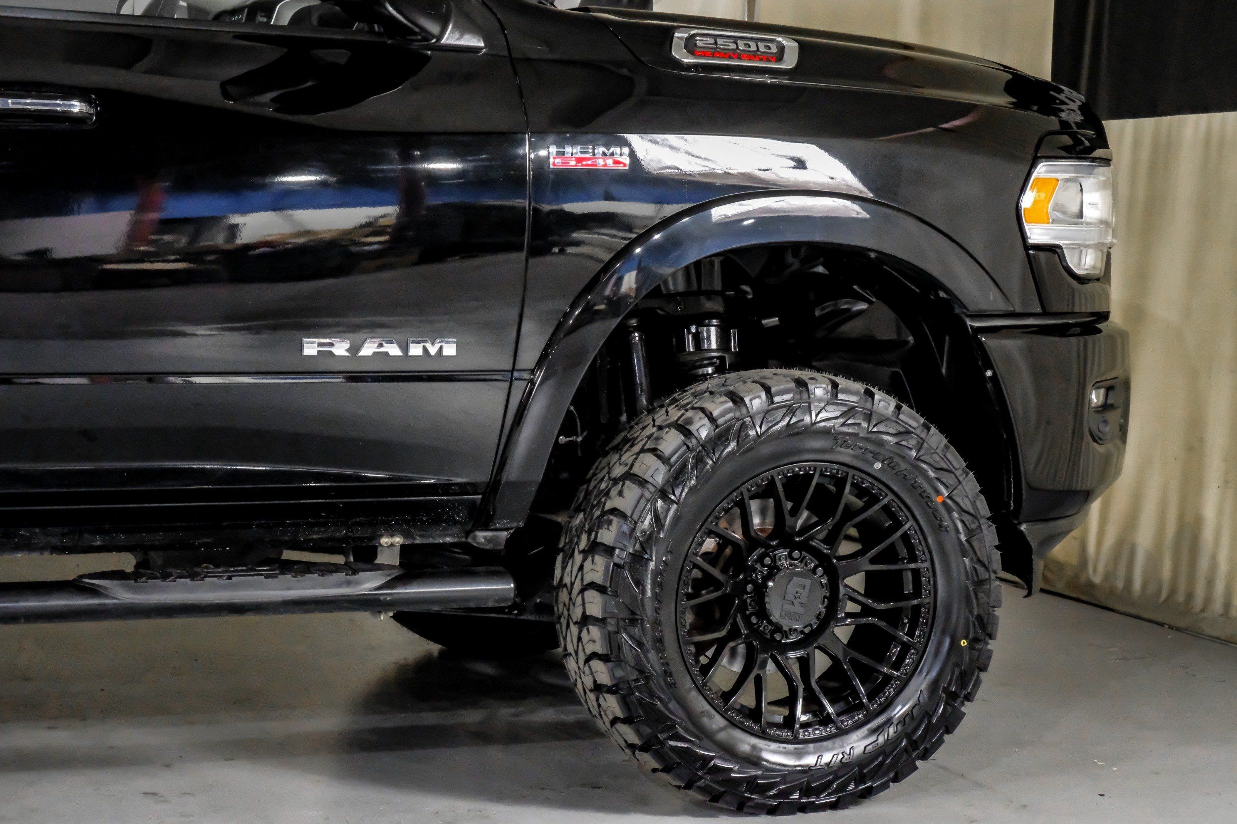 2022 Ram 2500 Laramie photo 3