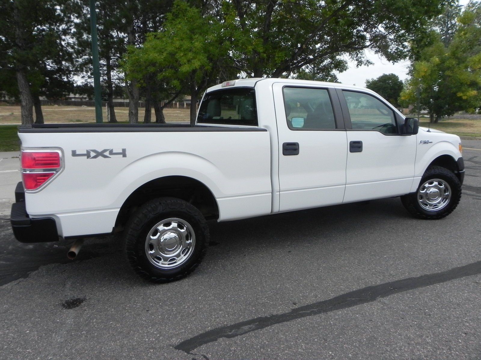 2010 Ford F-150 XL photo 4
