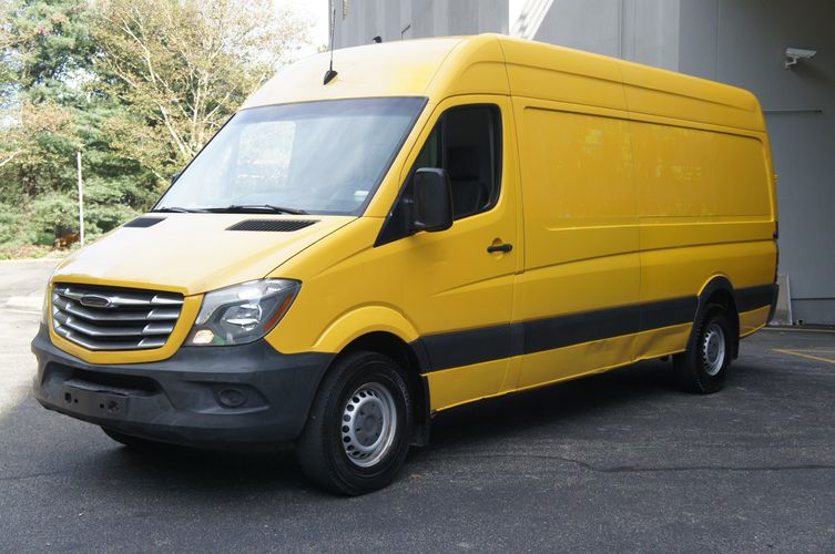 2014 MercedesBenz Sprinter 2500 Zoom Auto Group Used Cars New Jersey