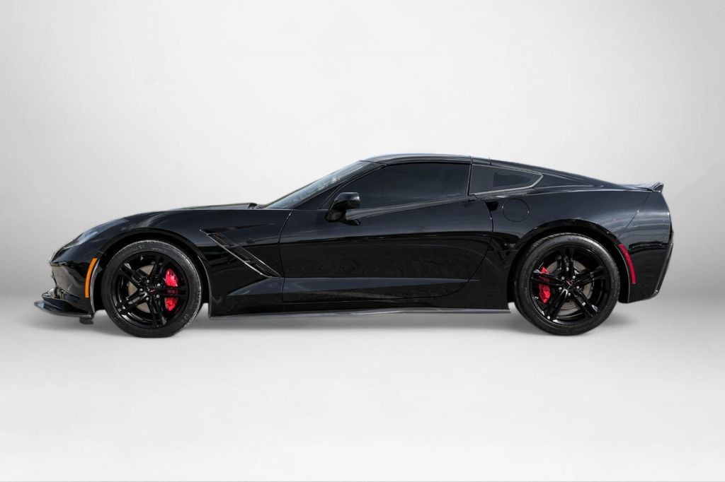 2017 Chevrolet Corvette Stingray 1LT photo 9