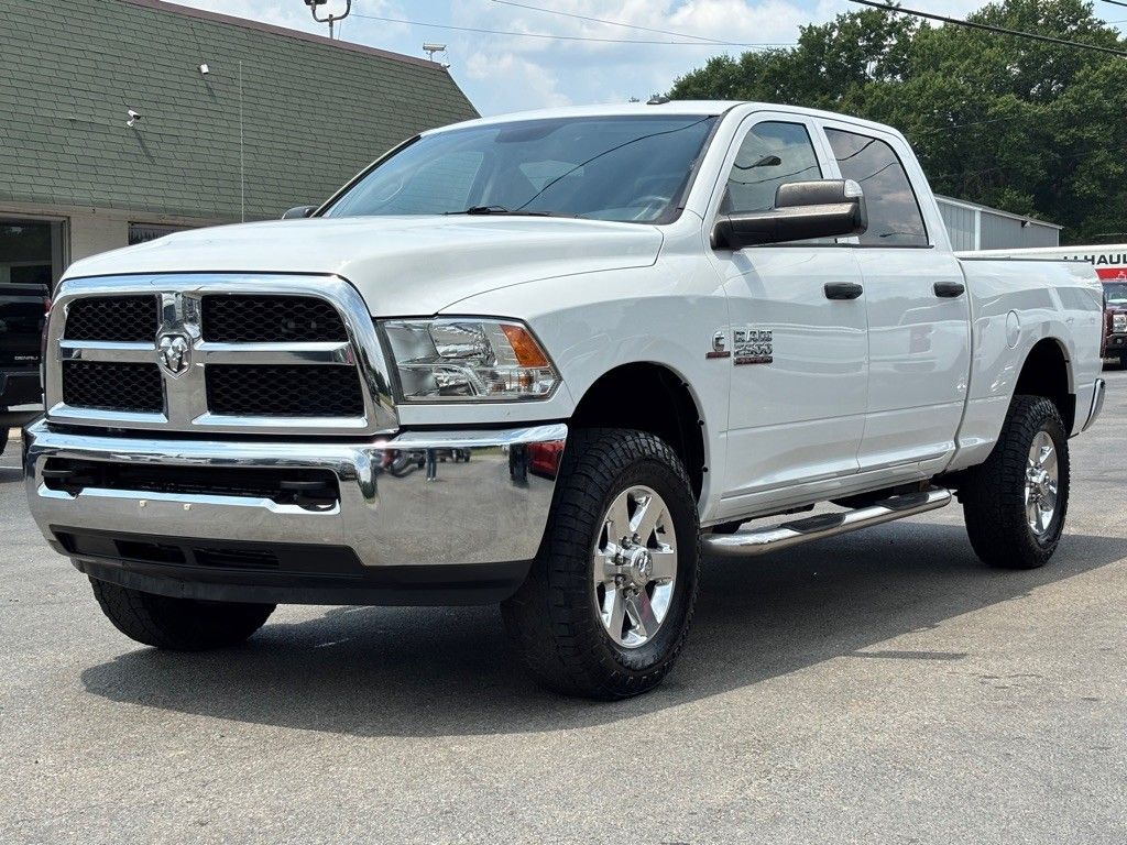 2017 Ram 2500 ST Tradesman photo 8
