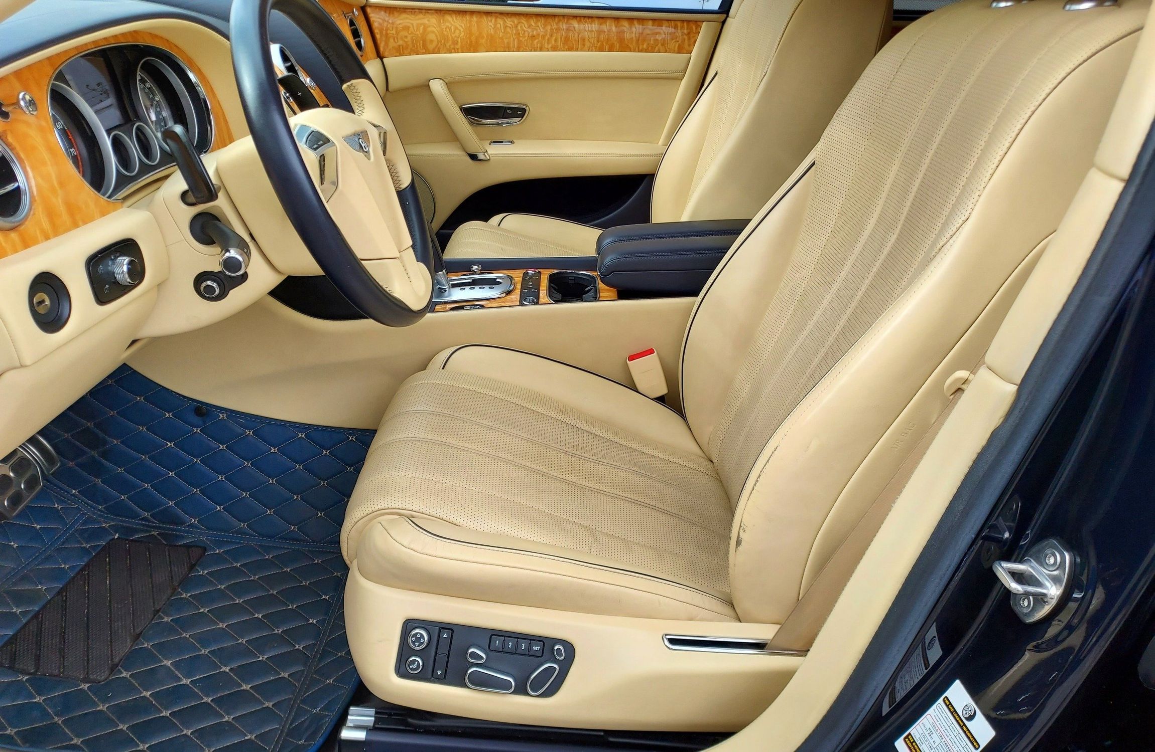 2015 Bentley Flying Spur V8