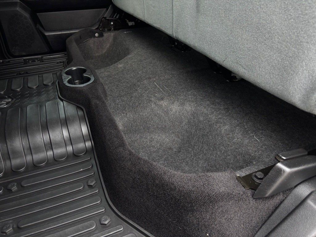 2017 Ram 2500 ST Tradesman photo 24