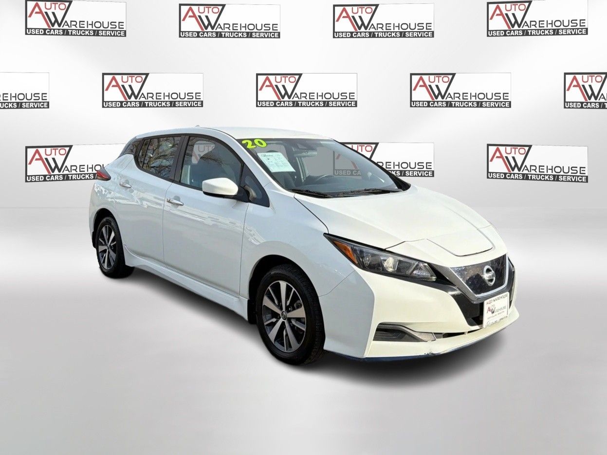 2020 Nissan Leaf S Plus's photo