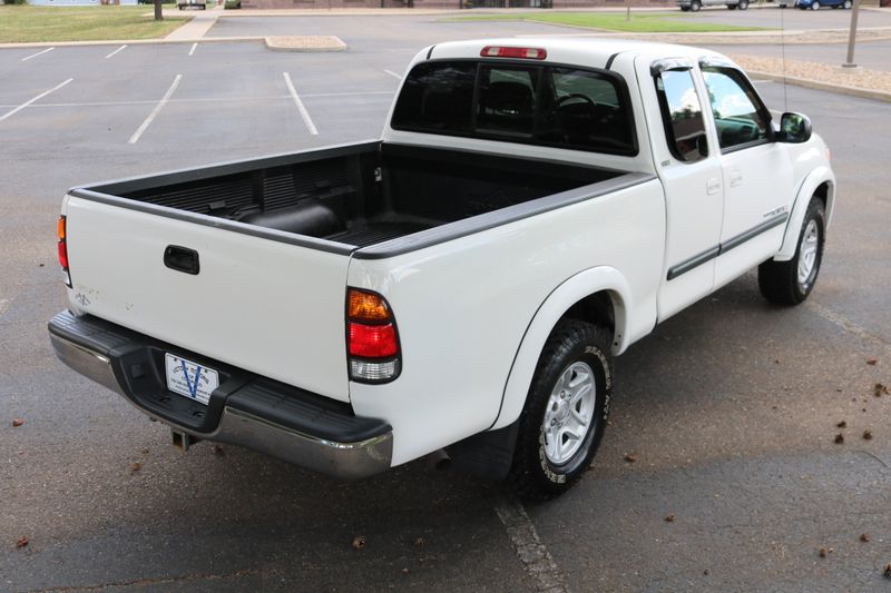 ダリア 2003 Toyota Tundra SR5 | Victory Motors of Colorado