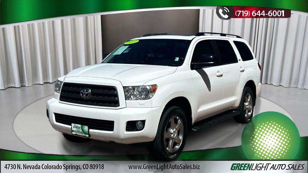 2013 Toyota Sequoia 5.7 Auto 4WD FFV SR5's photo