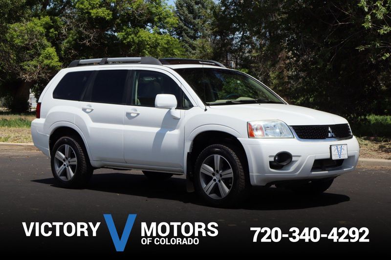2011 Mitsubishi Endeavor SE | Victory Motors of Colorado