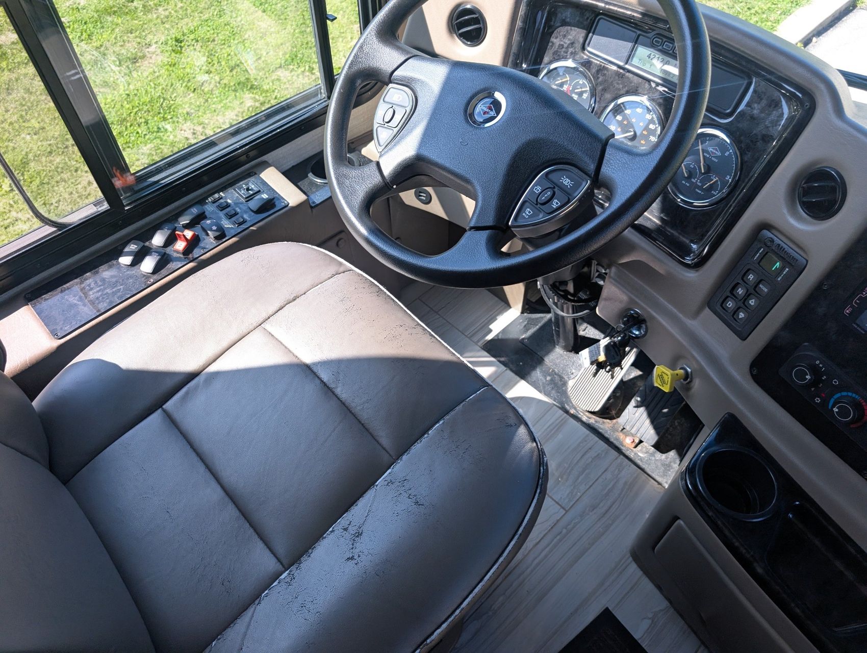 2019 Jayco Embark 182