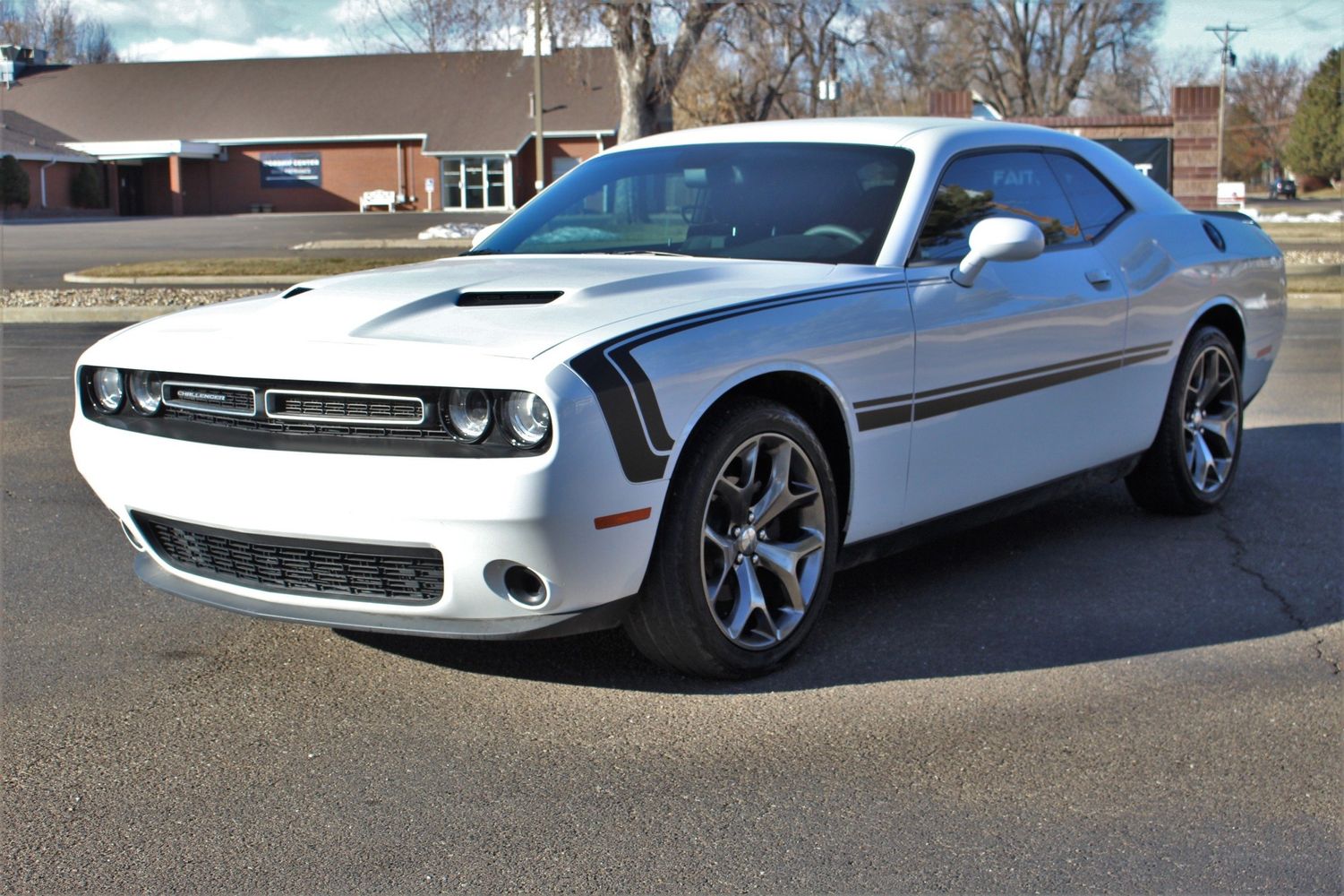 2016 Dodge Challenger SXT | Victory Motors of Colorado