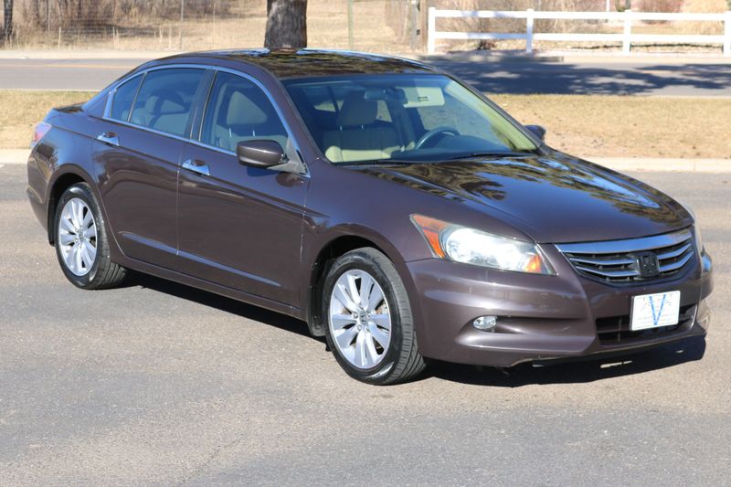 WVWTFNLQEZT5QG.jpg?h=500