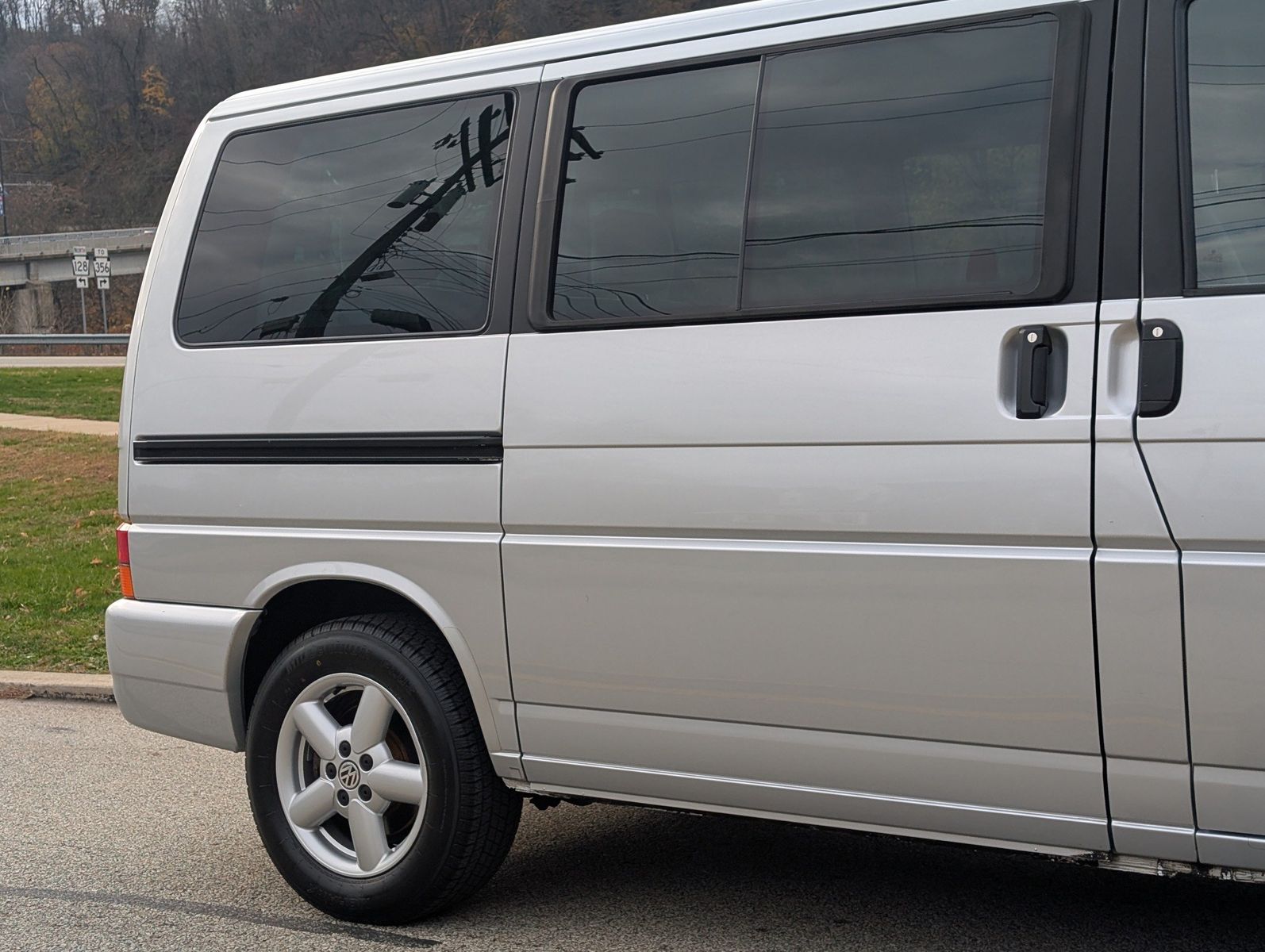 2003 Volkswagen EuroVan 21