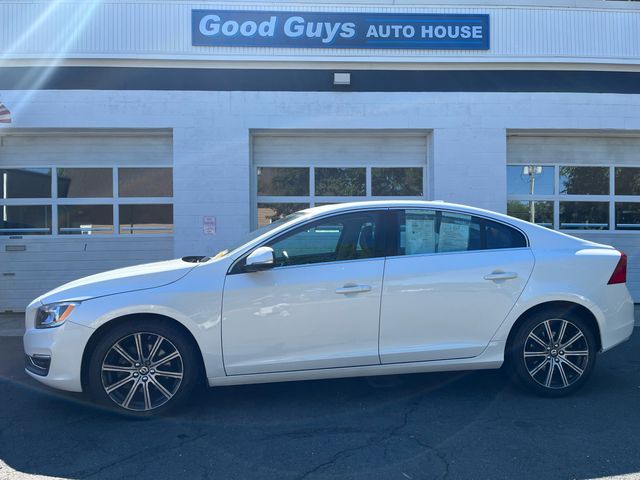 White 2018 Volvo S60 T5 Inscription AWD Sedan All-Wheel Drive 8-Speed Automatic