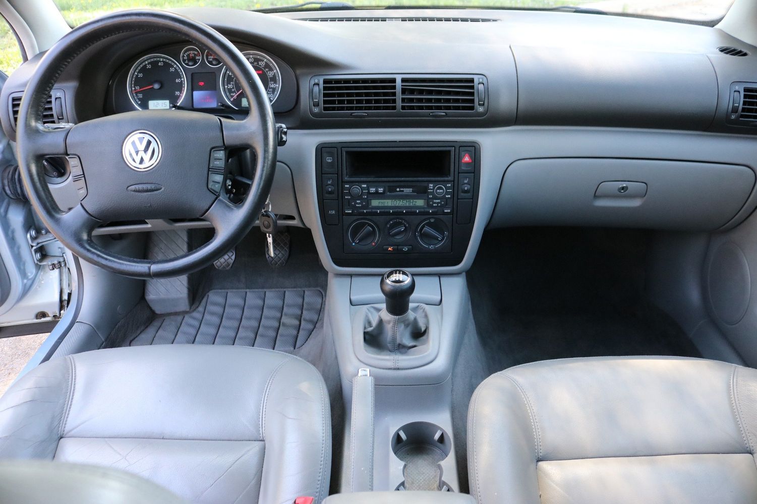 2001 Volkswagen Passat GLS 1.8T | Victory Motors of Colorado
