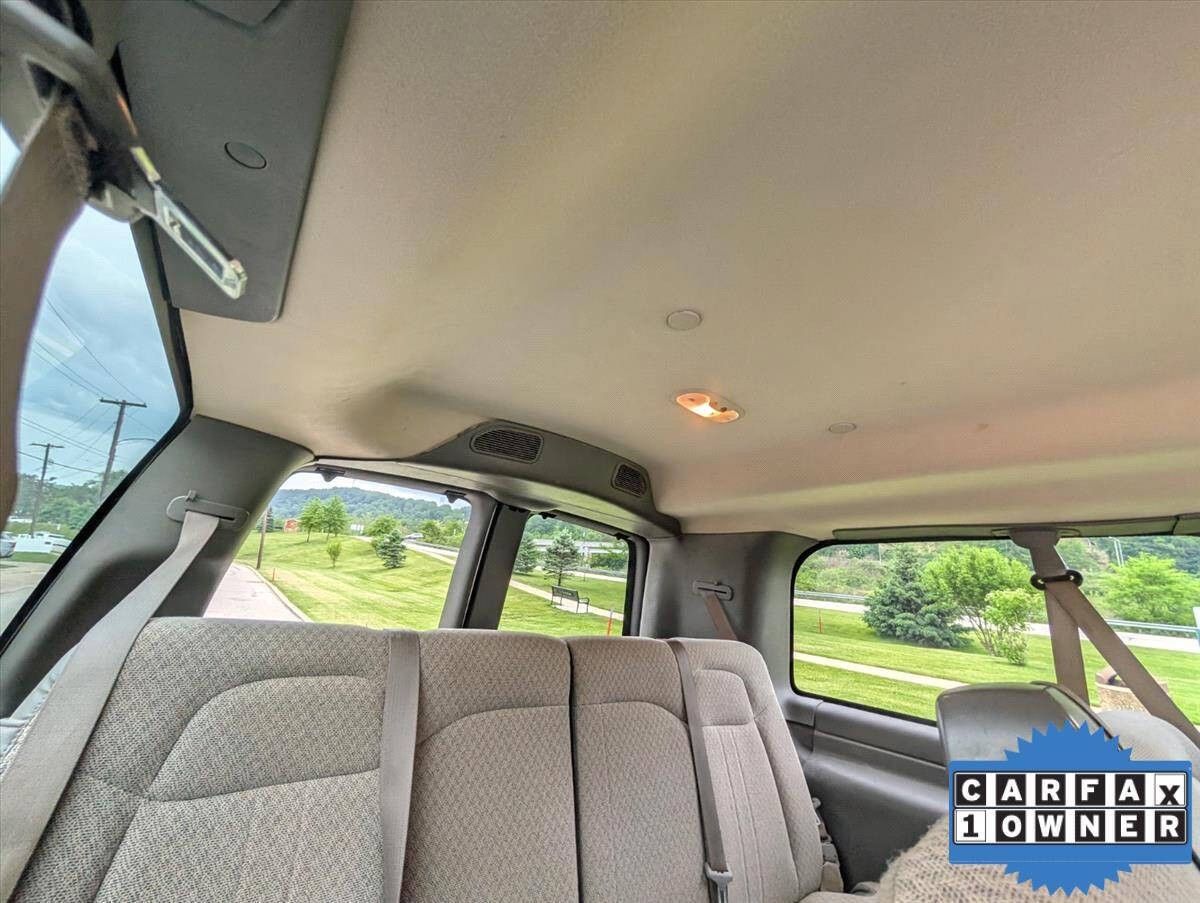 2018 Chevrolet Express 89