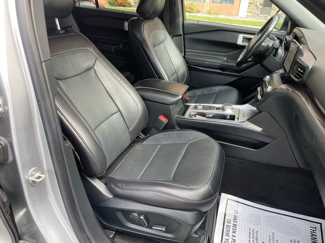 2020 Ford Explorer Limited - Photo 16