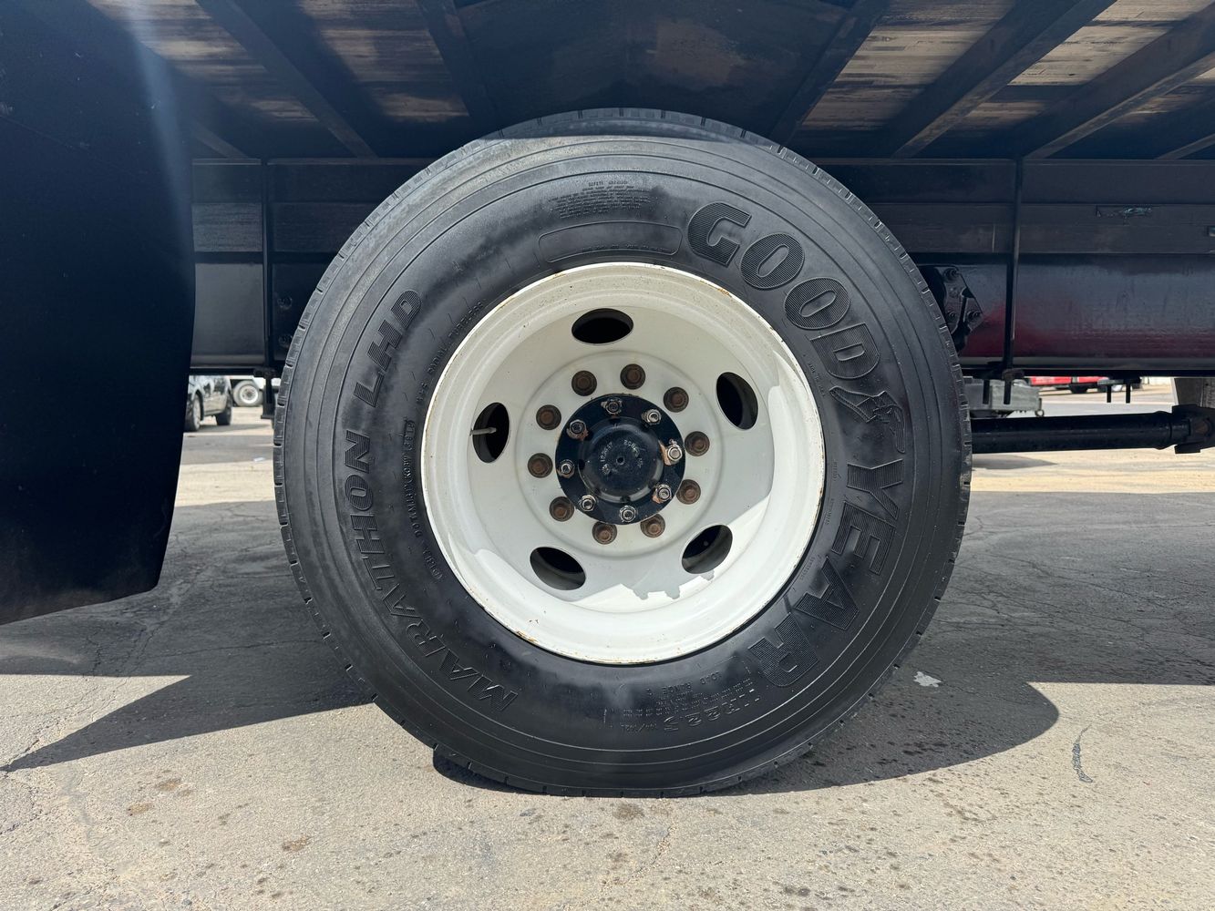 2019 Kenworth T3 Series photo 12