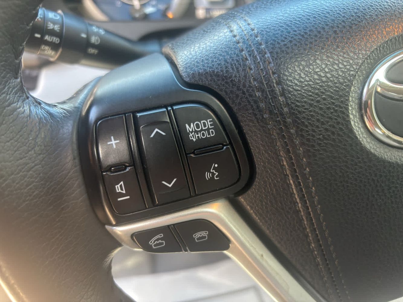 2017 Toyota Sienna XLE Premium photo 19