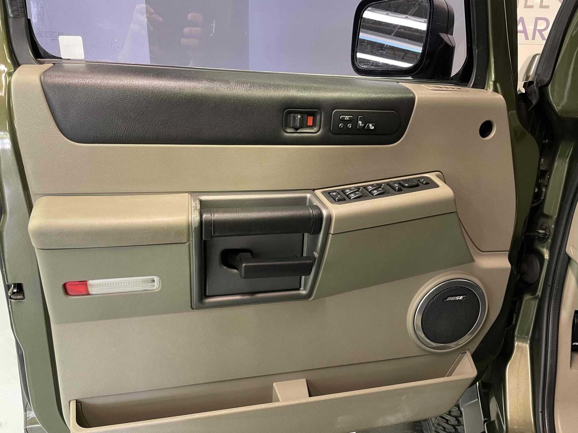 2003 HUMMER H2 Base Mile High Car Helper