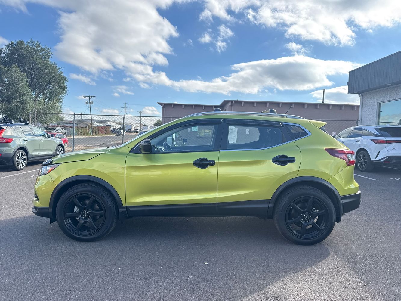 2020 Nissan Rogue Sport SV photo 4