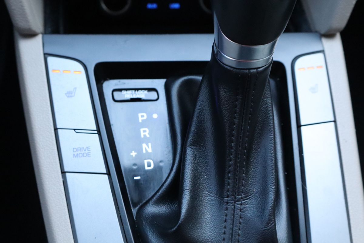 2018 Hyundai Elantra Value Edition