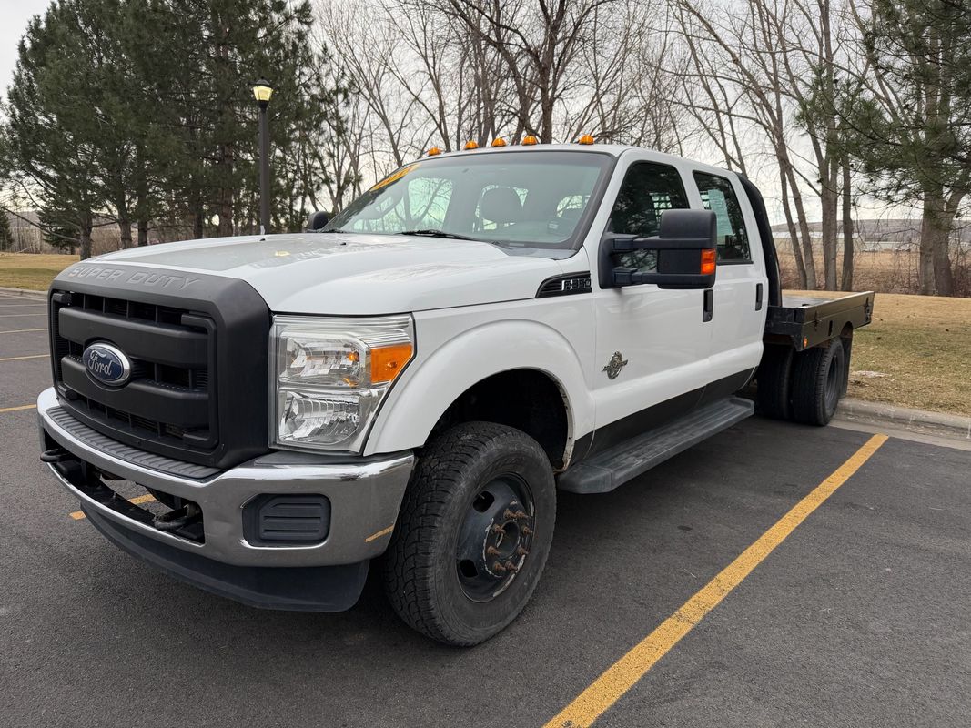 2011 Ford F-350 Super Duty Chassis Cab