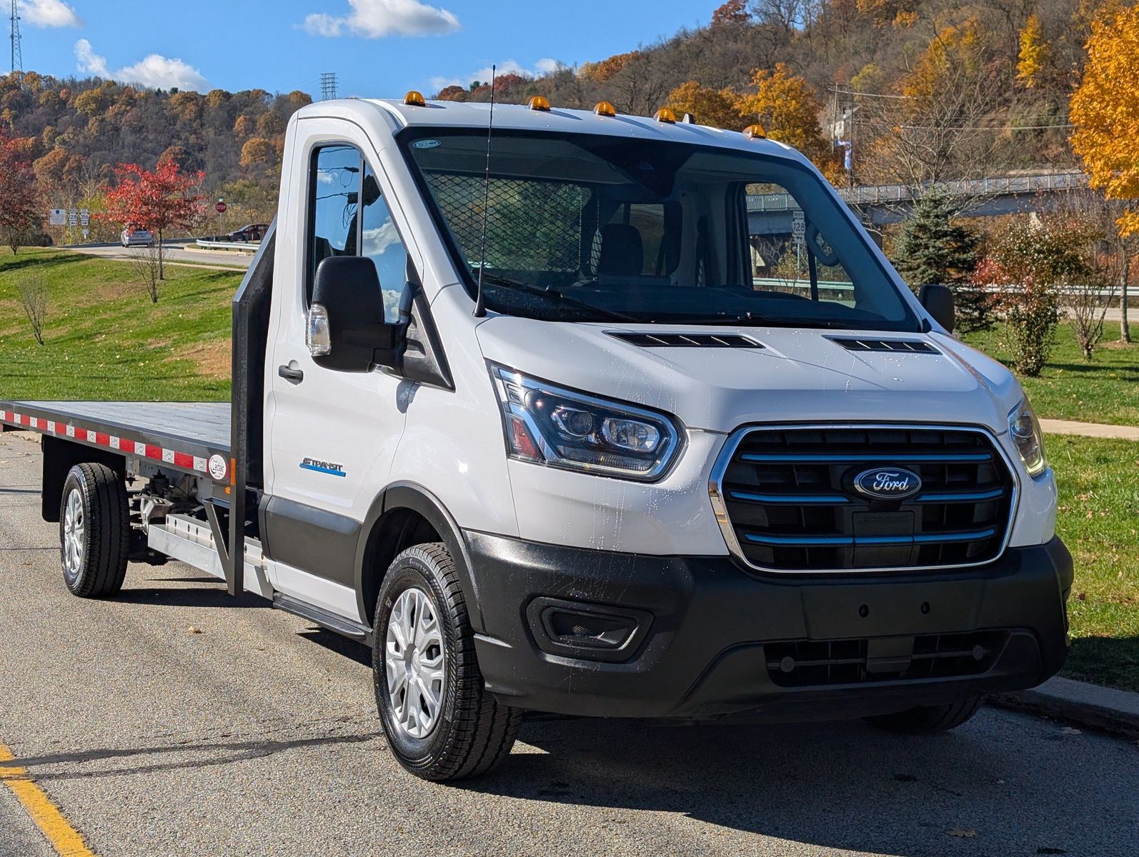 2023 Ford E-Transit-350 2